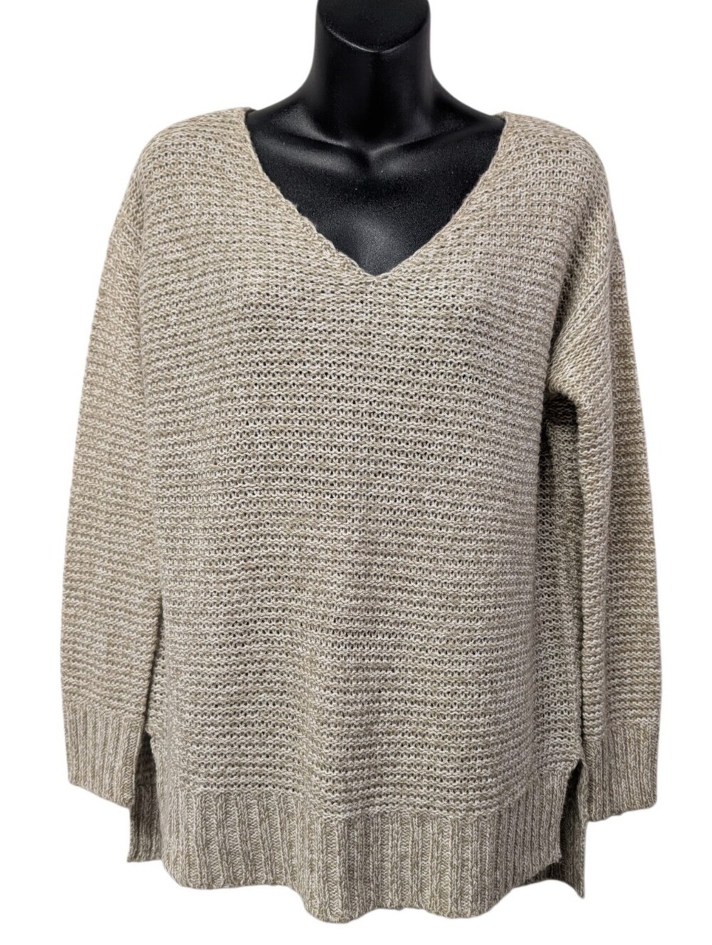 RD Style Womens Beige Knit V-Neck Pullover Sweater Long Sleeve Side Slits Sz S